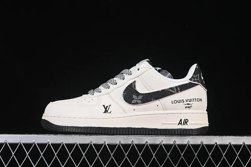 All categories Nk Air Force 1 Air Force series Nk Air Force 1 Low Air Force low-top Nike Air Force 1'07 Low LV joint black denim print Air Force 1 low-top casual sneakers SM6668-108